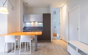 Small & Charming 1-Br Apt